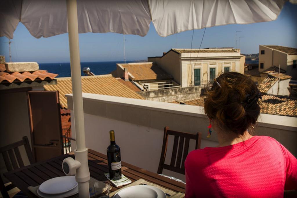 Ortigia Guest House Casa Flora Syrakusa Rum bild